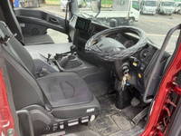 いすゞギガアルミウイング大型（10t）[写真31]