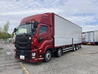 いすゞギガアルミウイング大型（10t）[写真04]