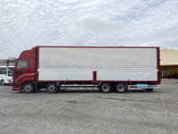 いすゞギガアルミウイング大型（10t）[写真05]