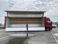 いすゞギガアルミウイング大型（10t）[写真06]