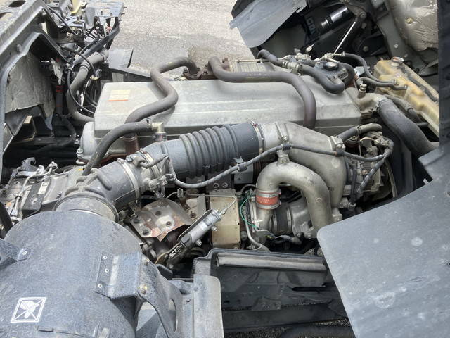 日野プロフィア冷凍車（冷蔵車）大型（10t）[写真24]