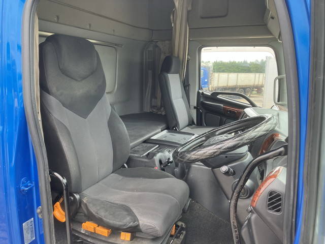 日野プロフィア冷凍車（冷蔵車）大型（10t）[写真28]