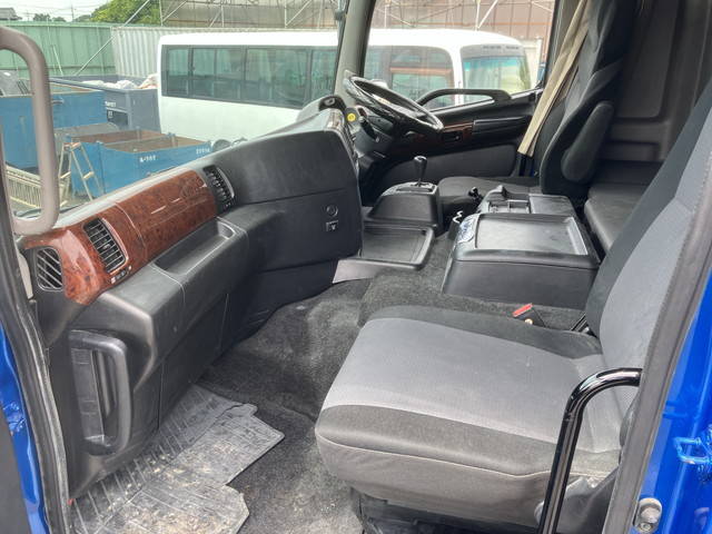 日野プロフィア冷凍車（冷蔵車）大型（10t）[写真31]