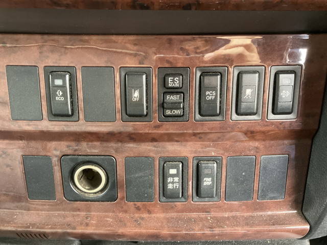 日野プロフィア冷凍車（冷蔵車）大型（10t）[写真36]