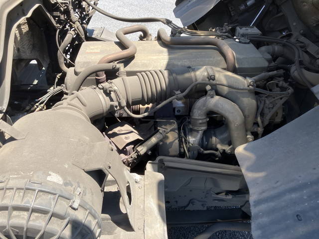 日野プロフィアアルミブロック大型（10t）[写真24]