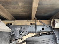 いすゞエルフ家畜運搬車小型（2t・3t）[写真10]