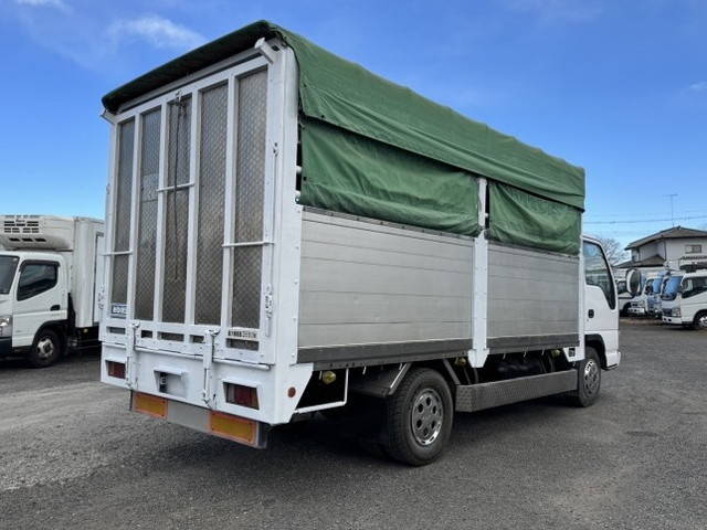 いすゞエルフ家畜運搬車小型（2t・3t）[写真04]