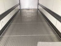 三菱ふそうスーパーグレート冷蔵冷凍ウイング大型（10t）[写真13]