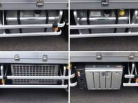 三菱ふそうスーパーグレート冷蔵冷凍ウイング大型（10t）[写真21]