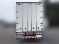 三菱ふそうスーパーグレート冷蔵冷凍ウイング大型（10t）[写真09]