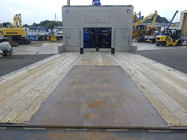 三菱ふそうファイターセルフクレーン4段増トン（6t・8t）[写真16]