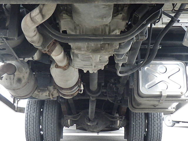 三菱ふそうファイターセルフクレーン4段増トン（6t・8t）[写真19]