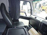 三菱ふそうファイターセルフクレーン4段増トン（6t・8t）[写真29]