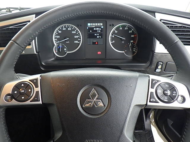 三菱ふそうファイターセルフクレーン4段増トン（6t・8t）[写真31]