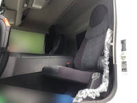 三菱ふそうスーパーグレート冷蔵冷凍ウイング大型（10t）[写真30]