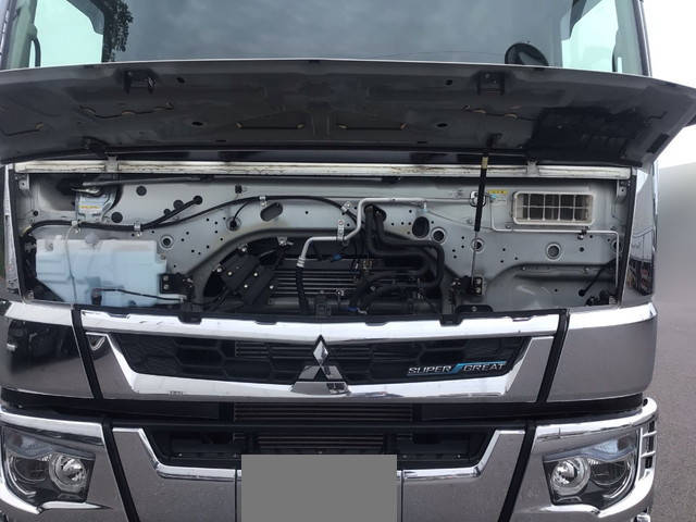 三菱ふそうスーパーグレート冷蔵冷凍ウイング大型（10t）[写真08]