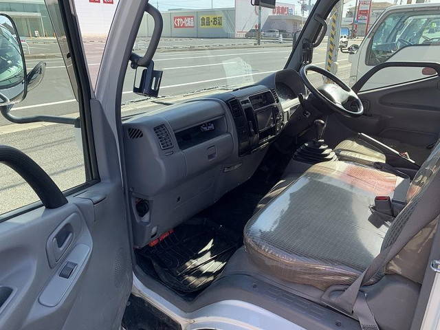 トヨタダイナ幌車小型（2t・3t）[写真13]