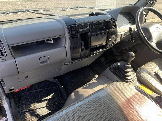 トヨタダイナ幌車小型（2t・3t）[写真14]