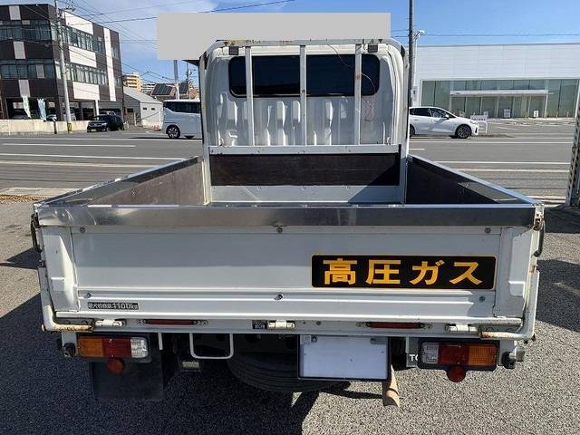 トヨタダイナ幌車小型（2t・3t）[写真05]