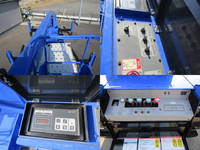 いすゞエルフ高所作業車小型（2t・3t）[写真15]