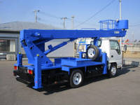 いすゞエルフ高所作業車小型（2t・3t）[写真05]