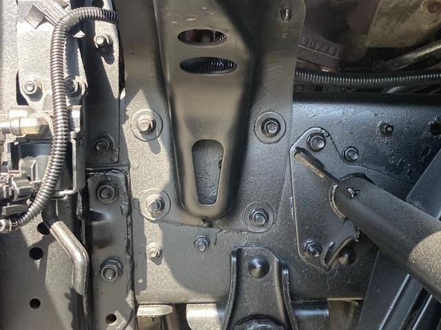 日野レンジャーダンプ・クレーン付中型（4t）[写真11]