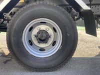 日野レンジャーダンプ・クレーン付中型（4t）[写真19]