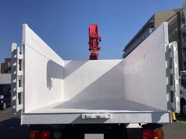 日野レンジャーダンプ・クレーン付中型（4t）[写真09]