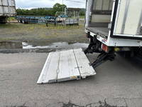 いすゞエルフ冷凍車（冷蔵車）小型（2t・3t）[写真13]