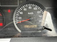 いすゞエルフ冷凍車（冷蔵車）小型（2t・3t）[写真20]