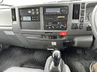 いすゞエルフ冷凍車（冷蔵車）小型（2t・3t）[写真21]