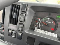 いすゞエルフ冷凍車（冷蔵車）小型（2t・3t）[写真38]