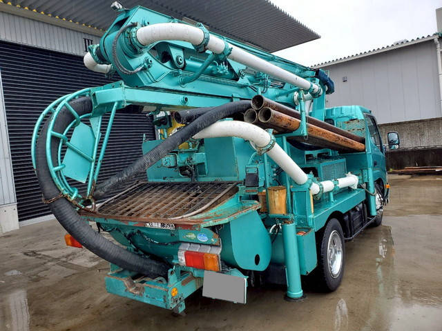 日野デュトロコンクリートポンプ車小型（2t・3t）[写真04]