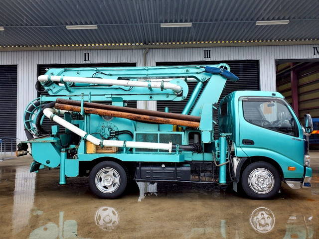 中古コンクリートポンプ車 日野 兵庫・高知・鳥取 デュトロ（TKG
