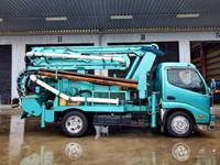日野デュトロコンクリートポンプ車小型（2t・3t）[写真09]