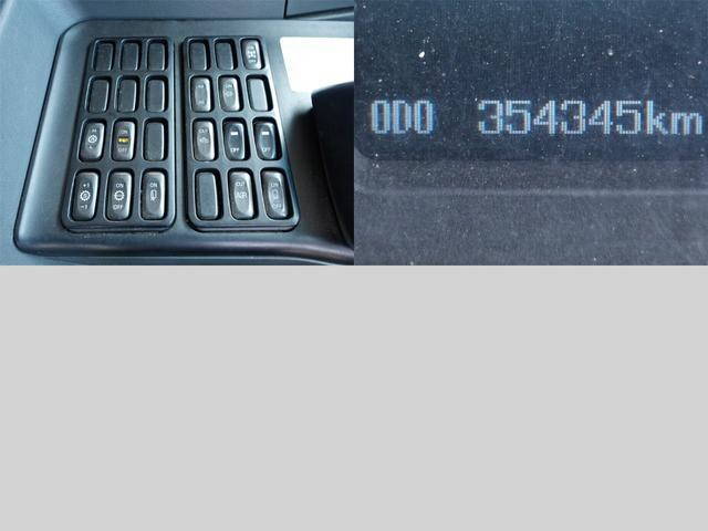 三菱ふそうスーパーグレートトレーラーヘッド（トラクターヘッド）大型（10t）[写真17]