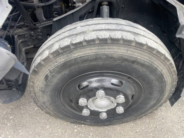 三菱キャンタークレーン4段小型（2t・3t）[写真15]