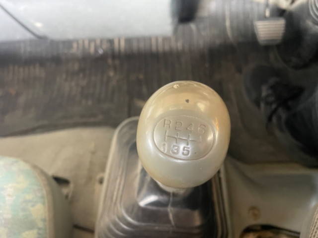 三菱キャンタークレーン4段小型（2t・3t）[写真34]