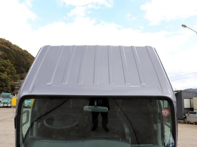 いすゞエルフ平ボディ小型（2t・3t）[写真22]