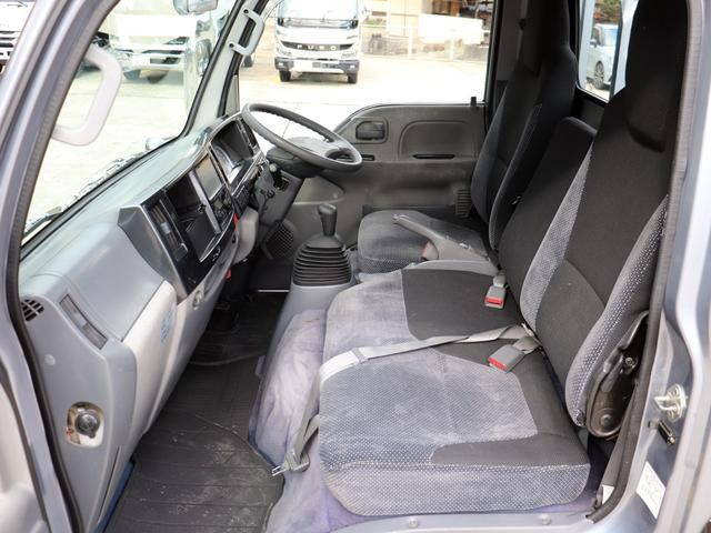 いすゞエルフ平ボディ小型（2t・3t）[写真28]