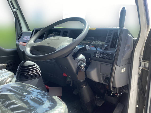 いすゞエルフ高所作業車小型（2t・3t）[写真30]