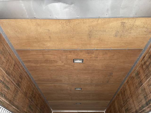 日産アトラスアルミバン小型（2t・3t）[写真14]