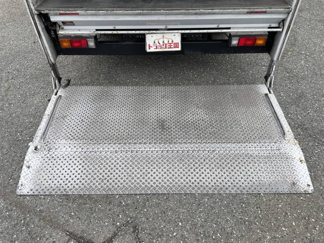 日産アトラスアルミバン小型（2t・3t）[写真17]