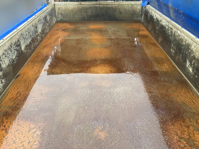 三菱ふそうスーパーグレートダンプ大型（10t）[写真10]