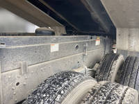 三菱ふそうスーパーグレートダンプ大型（10t）[写真17]