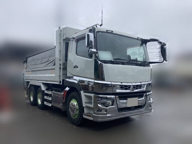 三菱ふそうスーパーグレートダンプ大型（10t）[写真03]