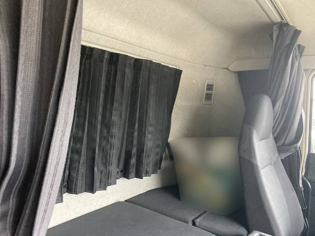 三菱ふそうスーパーグレートダンプ大型（10t）[写真31]