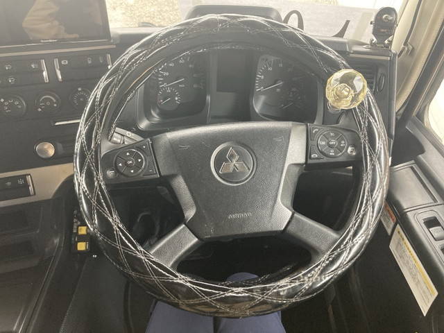 三菱ふそうスーパーグレートダンプ大型（10t）[写真33]