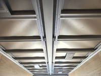 いすゞフォワードアルミウイング中型（4t）[写真12]