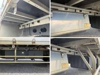 いすゞフォワードアルミウイング中型（4t）[写真21]